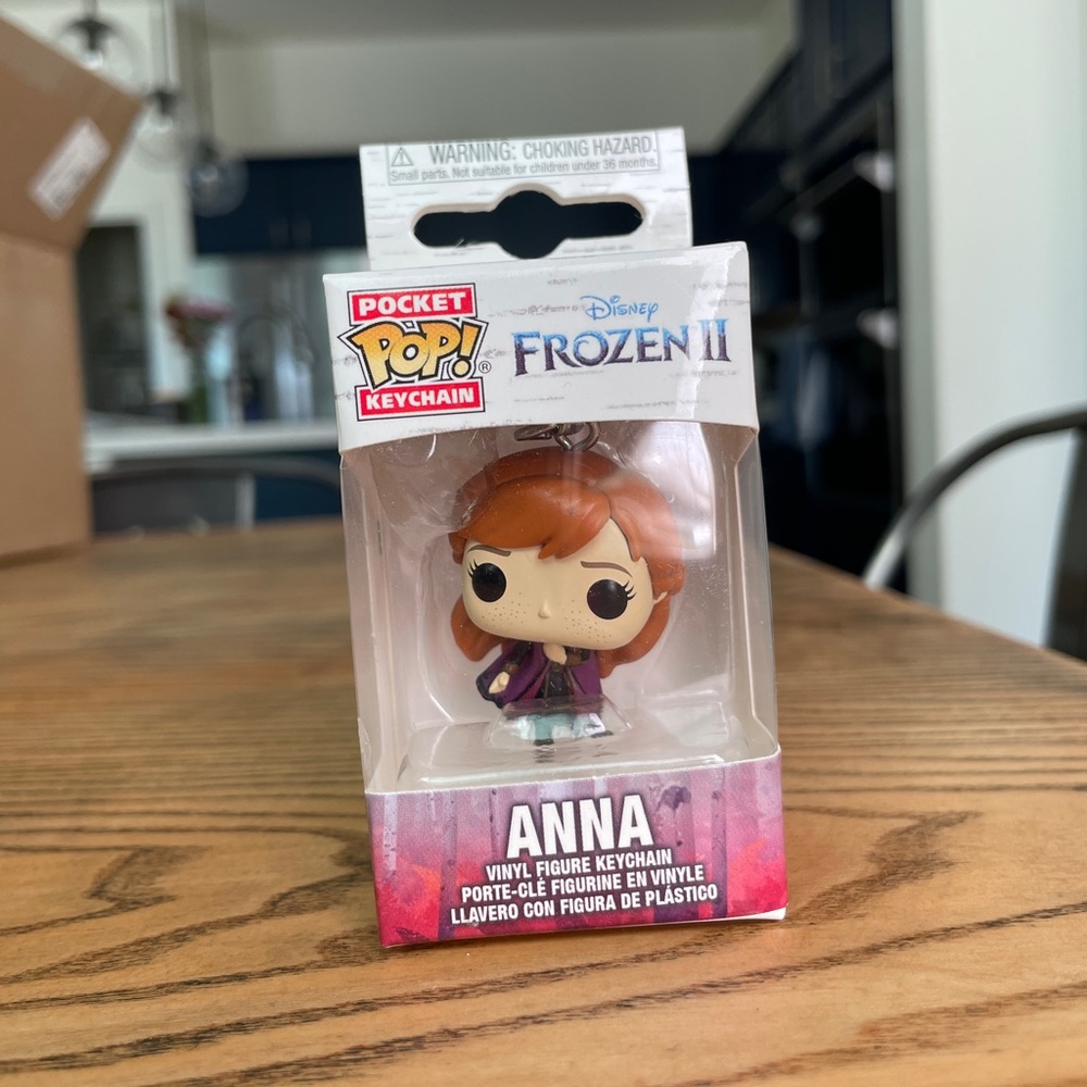Anna Funko Pop Keychain